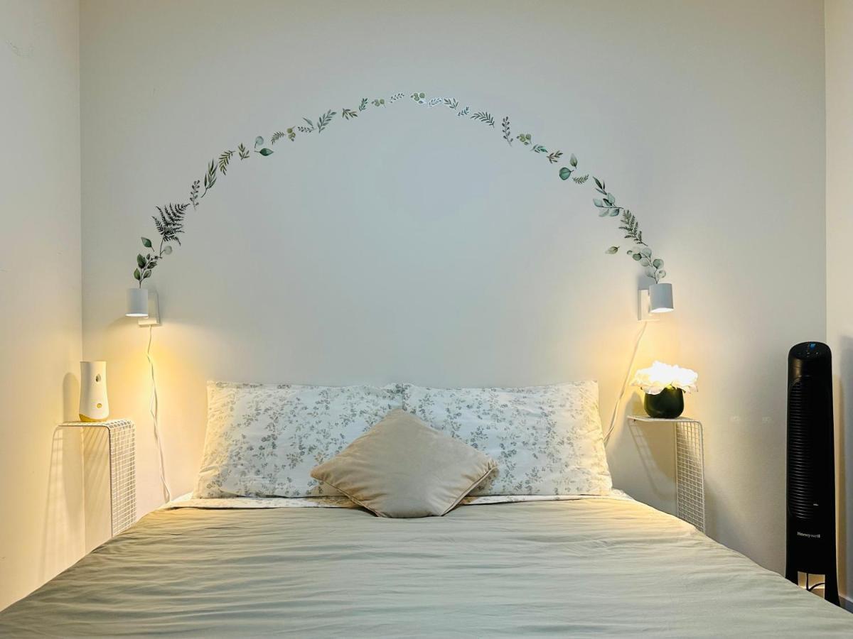 Deluxe Queen Suite