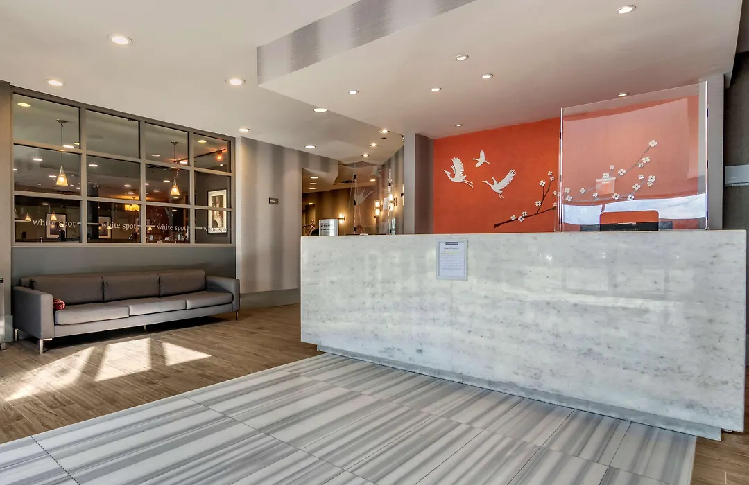 Best Western Plus Vancouver Airport Hotel-1