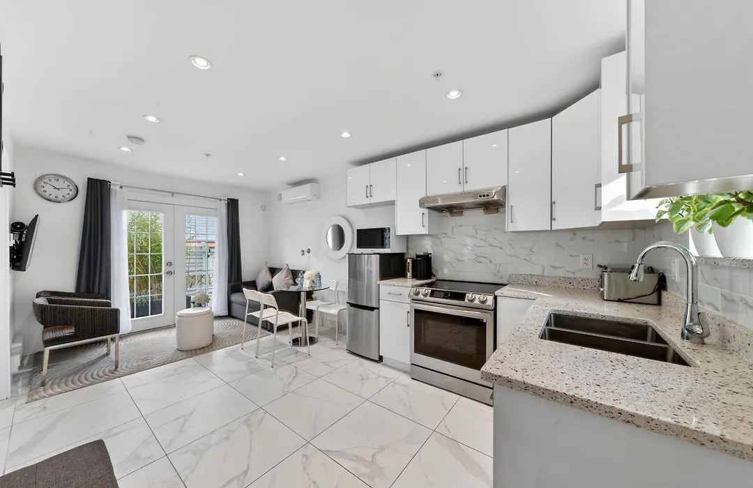 Entire New Cozy And Modern 2-Storey House-1